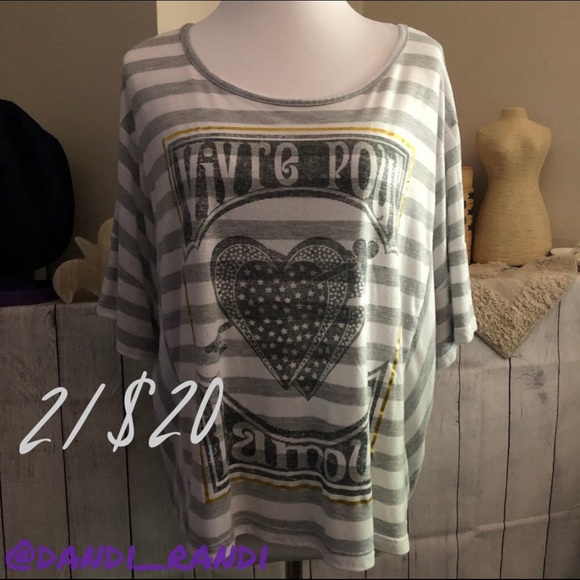 Freeze Tops - ⬇️❗️ Freeze sz L Striped Live for Love Heart Tee